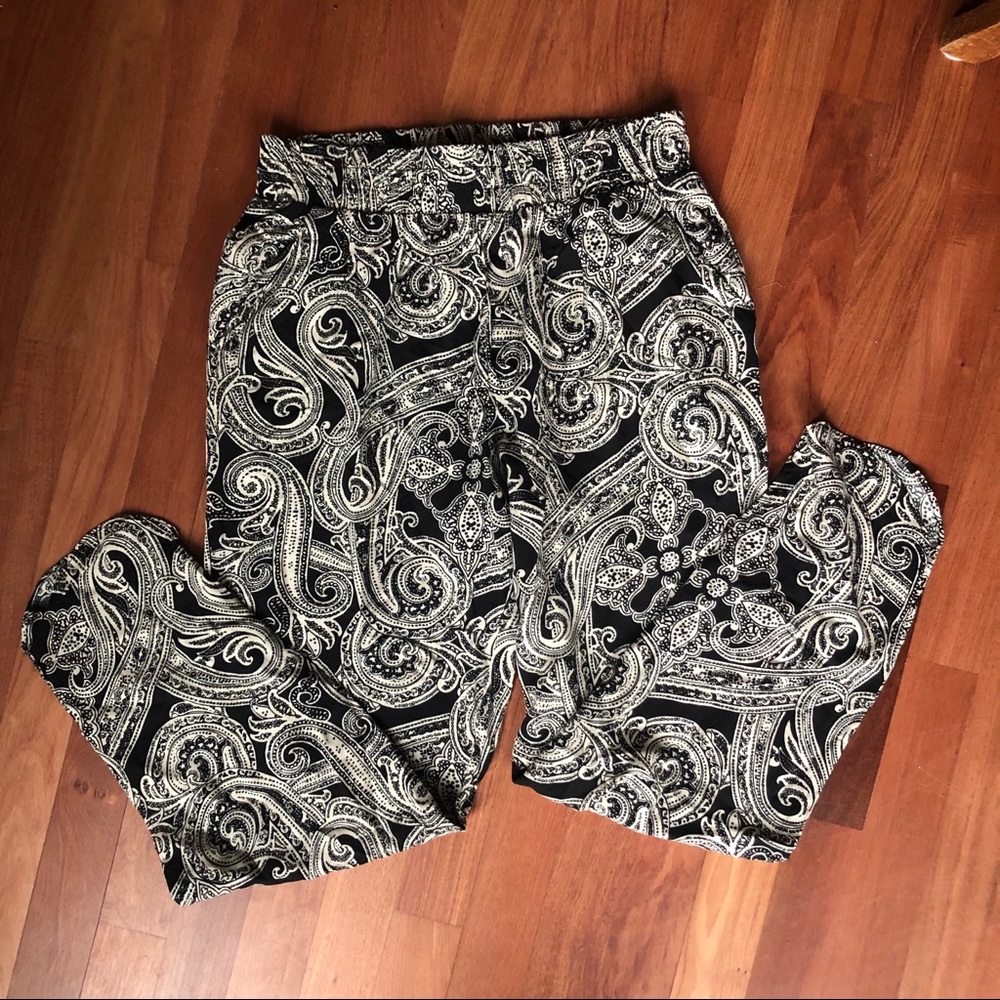 Flowy patterned pants - Picture 3 of 4